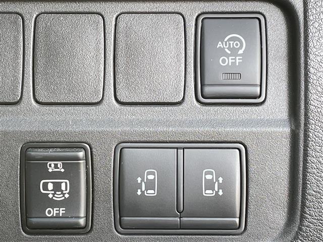 セレナ ハイウェイスター VセレクションII 純正ナビ/CD/DVD/iPod/BT/ETC/バックカメラ/クルーズコントロール/両側パワースライドドア/ハンズフリーパワースライドドア/衝突軽減ブレ―キ/アイドリングストップ/オートライト(6枚目)