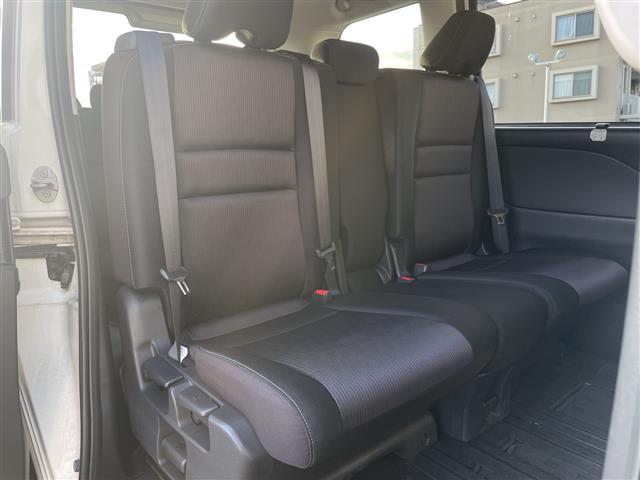 セレナ ハイウェイスター VセレクションII 純正ナビ/CD/DVD/iPod/BT/ETC/バックカメラ/クルーズコントロール/両側パワースライドドア/ハンズフリーパワースライドドア/衝突軽減ブレ―キ/アイドリングストップ/オートライト(22枚目)