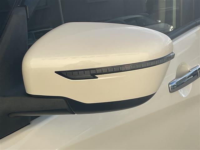 セレナ ハイウェイスター VセレクションII 純正ナビ/CD/DVD/iPod/BT/ETC/バックカメラ/クルーズコントロール/両側パワースライドドア/ハンズフリーパワースライドドア/衝突軽減ブレ―キ/アイドリングストップ/オートライト(35枚目)