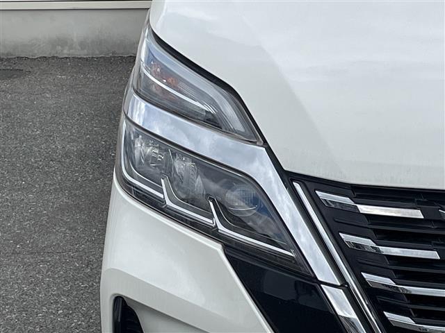 セレナ ハイウェイスターV セーフティパックB/外ディスプレイオーディオ/CD/DVD/SD/iPod/BT/ETC/バックカメラ/全周囲カメラ/両側パワースライドドア衝突軽減ブレ―キ/前後コーナーセンサー/ドアバイザー/(2枚目)