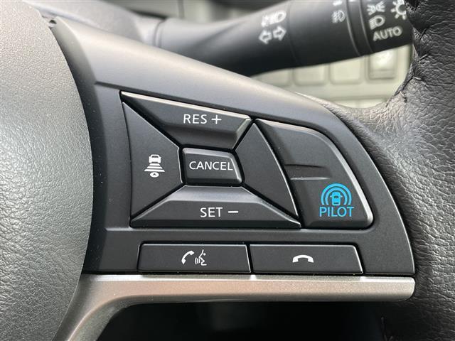 セレナ ハイウェイスターV セーフティパックB/外ディスプレイオーディオ/CD/DVD/SD/iPod/BT/ETC/バックカメラ/全周囲カメラ/両側パワースライドドア衝突軽減ブレ―キ/前後コーナーセンサー/ドアバイザー/(26枚目)