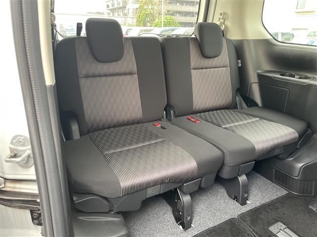 セレナ ハイウェイスターV セーフティパックB/外ディスプレイオーディオ/CD/DVD/SD/iPod/BT/ETC/バックカメラ/全周囲カメラ/両側パワースライドドア衝突軽減ブレ―キ/前後コーナーセンサー/ドアバイザー/(39枚目)