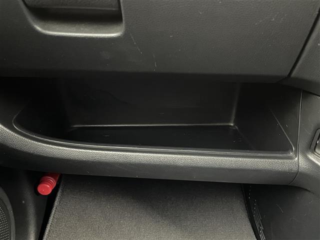 N-ONE プレミアム・Lパッケージ 社外ナビ フルセグ 電動格納ミラー 純正フロアマット フォグランプ ドアバイザー(17枚目)