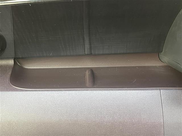 N-ONE プレミアム・Lパッケージ 社外ナビ フルセグ 電動格納ミラー 純正フロアマット フォグランプ ドアバイザー(18枚目)