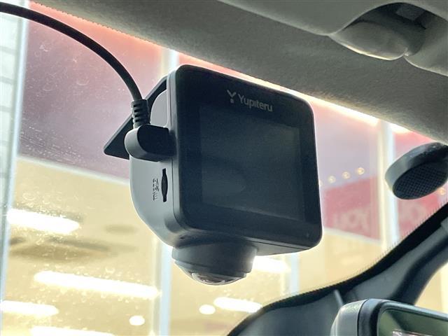 セレナ ハイウェイスター Vセレクション ETC/バックカメラ/全周囲カメラ/プロパイロット/クルーズコントロール/両側パワースライド/衝突軽減ブレ―キ/ドライブレコーダー/オートライト/アイドリングストップ/デジタルインナーミラー(3枚目)