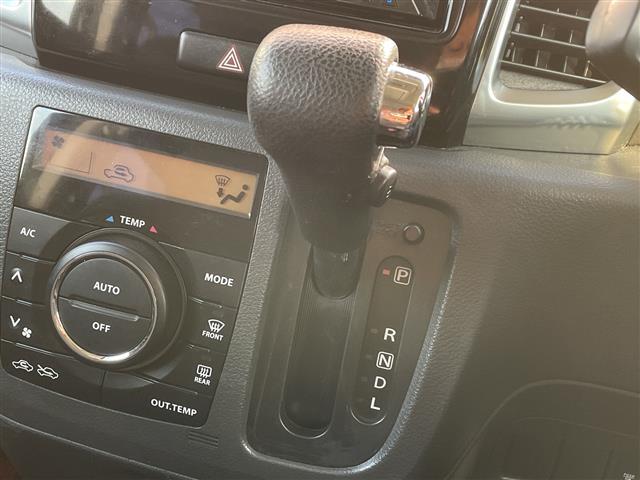 スペーシアカスタム XS 社外ナビ/フルセグ/Bluetooth/両側パワースライドドア/フォグランプ/プッシュスタート/オーバーヘッドコンソール/フロアマット/ETC(19枚目)