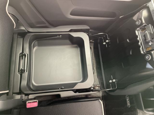 フレアクロスオーバー ＸＳ　純正ＨＤＤナビ　フルセグ　ＣＤ／ＤＶＤ　ＡＭ／ＦＭ　ＳＤＭＳＶ　ＡＬＰＩＮＥ製フリップダウンモニター　ＥＴＣ　シートヒーター　バックカメラ　横滑り防止装置　衝突被害軽減システム　オートライト（22枚目）