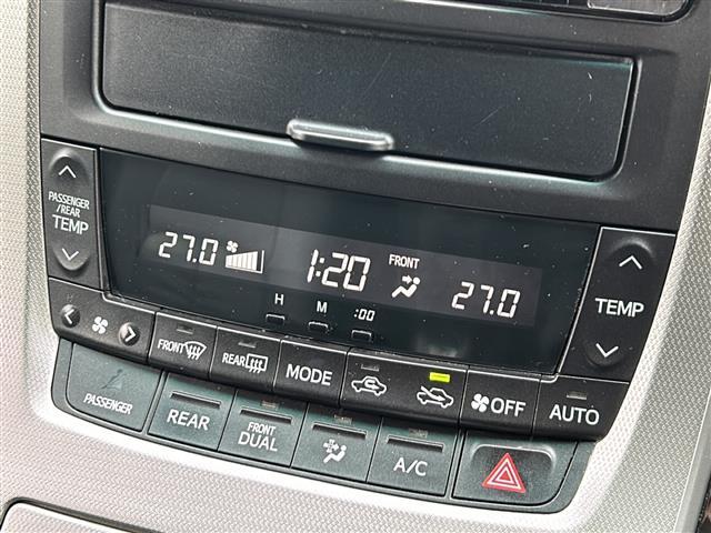 ヴェルファイア ２．４Ｚ　プラチナＩＩ　ゴールドＩＩ　純正ナビワンセグＴＶ　ＢＴ　ＣＤ　ＡＭ　ＦＭバックカメラ両側パワースライドドア電動リアゲート純正フロアマット社外２０インチＡＷコーナーセンサ（9枚目）