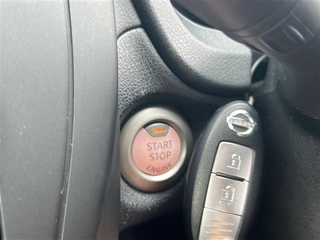 ノート X 純正SDナビ フルセグTV DVD/CD/Bluetooth ETC バックカメラ 前後ドラレコ エマージェンシーブレーキ レーンキープアシスト 純正アルミホイール スマートキー(11枚目)