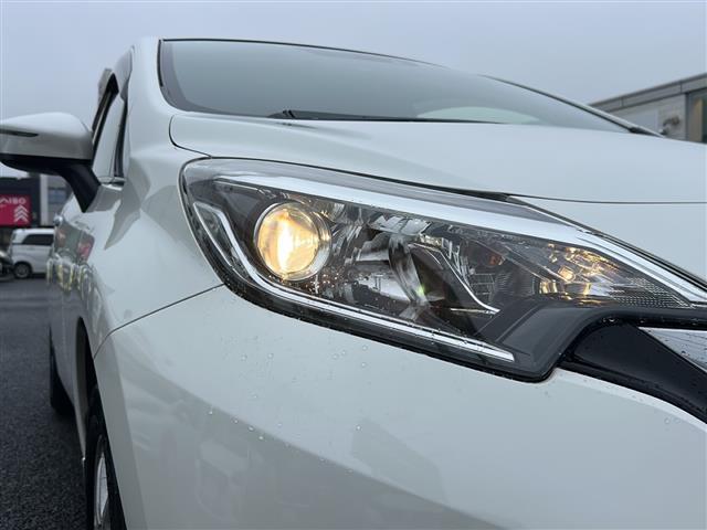 ノート X 純正SDナビ フルセグTV DVD/CD/Bluetooth ETC バックカメラ 前後ドラレコ エマージェンシーブレーキ レーンキープアシスト 純正アルミホイール スマートキー(34枚目)