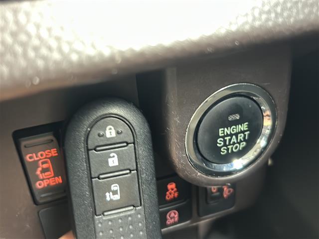 ルーミー X S 純正ナビ BT接続 ワンセグ CD/SD/AUX Bカメラ 衝突軽減ブレーキ 片側パワスラ スタッドレス アイドリングストップ Pスタート スマートキー ウォークスルー ドラレコ ETC 純正マット(9枚目)