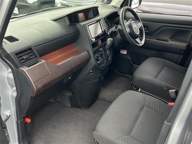 ルーミー X S 純正ナビ BT接続 ワンセグ CD/SD/AUX Bカメラ 衝突軽減ブレーキ 片側パワスラ スタッドレス アイドリングストップ Pスタート スマートキー ウォークスルー ドラレコ ETC 純正マット(24枚目)