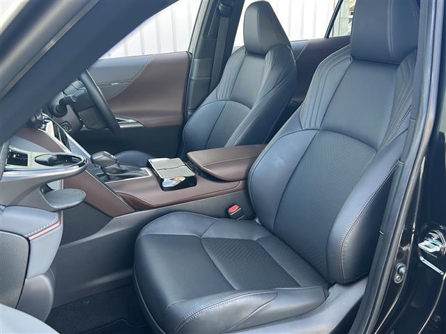 ハリアーハイブリッド Z レザーパッケージ ワンオーナー パノラマルーフ デジタルインナーミラー ブラインドスポットモニター パノラミックビューモニター JBLサウンド Toyota Safety Sense 360°ドラレコ(22枚目)