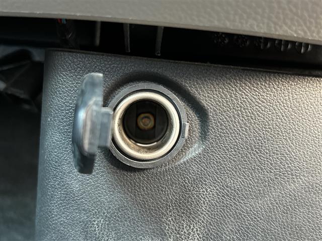 デイズ Ｘ　Ｖセレクション＋セーフティＩＩ　純正メモリナビ　フルセグＴＶ　ＤＶＤ／ＣＤ／Ｂｌｕｅｔｏｏｔｈ　アラウンドビューモニター　バックカメラ　衝突軽減ブレーキ　アイドリングストップ　純正フロアマット（13枚目）