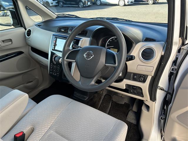 デイズ Ｘ　Ｖセレクション＋セーフティＩＩ　純正メモリナビ　フルセグＴＶ　ＤＶＤ／ＣＤ／Ｂｌｕｅｔｏｏｔｈ　アラウンドビューモニター　バックカメラ　衝突軽減ブレーキ　アイドリングストップ　純正フロアマット（15枚目）