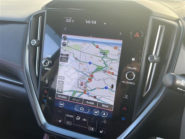レヴォーグ ＳＴＩスポーツ　ＥＸ　ワンオーナー　フルセグＴＶ　純正ナビ　赤レザーシート　衝突軽減ブレーキ　レーダークルーズコントロール　バック／サイドカメラ　シートヒーター全席　パワーバックドア　ラバーフロアマット（5枚目）