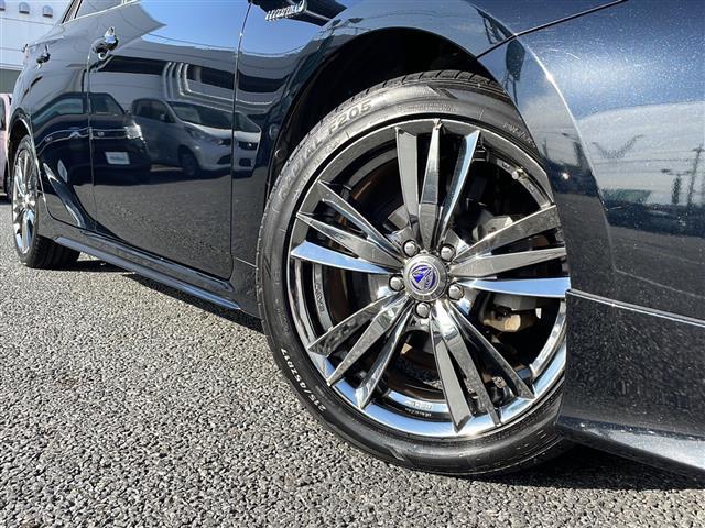 プリウス Ｓツーリングセレクション　社外エアロ　純正９インチナビ　フルセグＴＶ　Ｂｌｕｅｔｏｏｔｈ／ＣＤ／ＤＶＤ　バックカメラ　ＥＴＣ　レーダークルーズコントロール　プリクラッシュセーフティ　レーンキープアシスト　シートヒーター（36枚目）