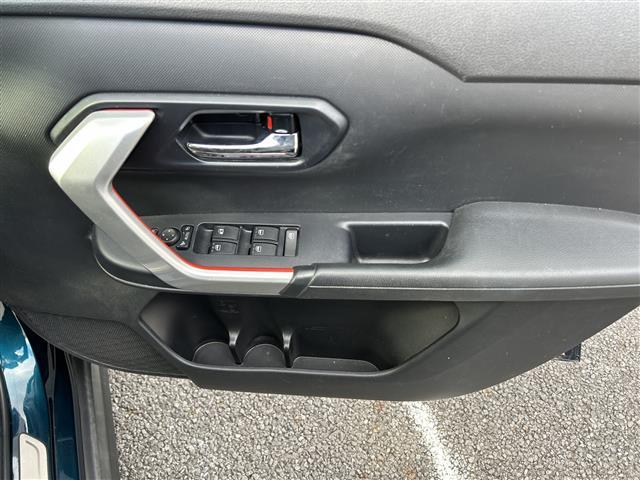 ロッキー Ｇ　ワンオーナー　４ＷＤ　スマートアシスト（衝突軽減ブレーキ機能　前後誤発進抑制制御機能　車線逸脱警報機能）　オートハイビーム　ディスプレイオーディオ　ＭＴモード付き　フルセグＴＶ　バックカメラ（39枚目）