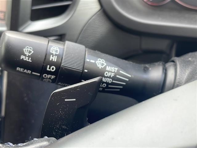 レガシィアウトバック 2.5iアイサイト Sパッケージ マッキントッシュ 純正HDDナビゲーションCD DVD フルセグTV Bluetooth バックカメラ ETC アイサイト クルーズコントロール パドルシフト ハーフレザー調シート パワーシート(14枚目)