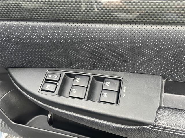 レガシィアウトバック 2.5iアイサイト Sパッケージ マッキントッシュ 純正HDDナビゲーションCD DVD フルセグTV Bluetooth バックカメラ ETC アイサイト クルーズコントロール パドルシフト ハーフレザー調シート パワーシート(19枚目)