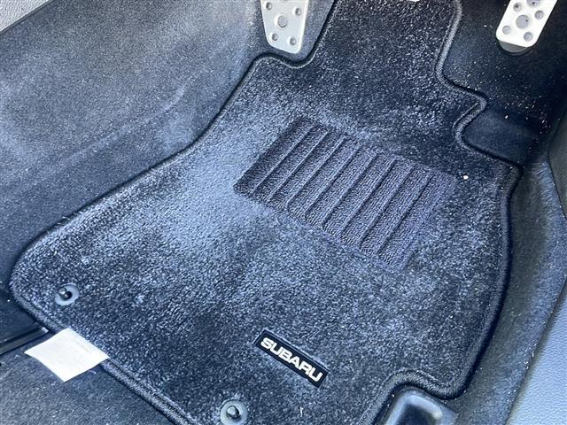 レガシィアウトバック 2.5iアイサイト Sパッケージ マッキントッシュ 純正HDDナビゲーションCD DVD フルセグTV Bluetooth バックカメラ ETC アイサイト クルーズコントロール パドルシフト ハーフレザー調シート パワーシート(20枚目)