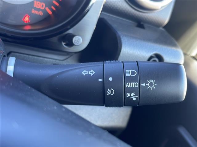 ジムニーシエラ JC ワンオーナー 純正8インチメモリーナビゲーション(Bluetooth/フルセグTV/DVD/CD)バックカメラ ETC・シートヒーター(D/N席) 純正フロアマット 純正15インチアルミホイール(17枚目)