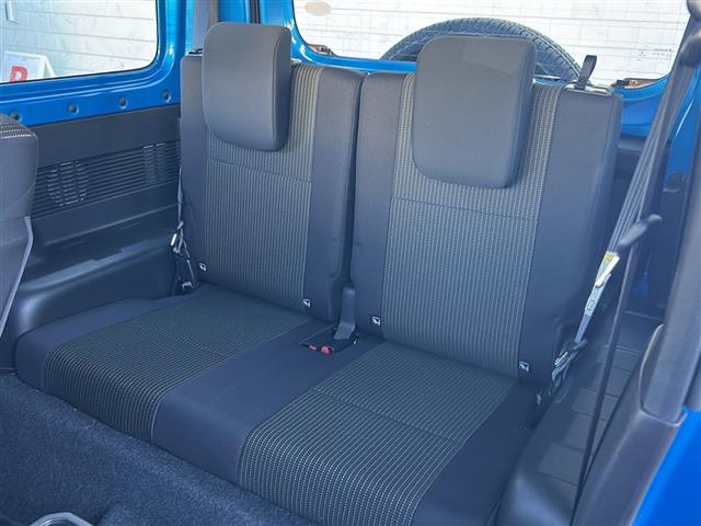 ジムニーシエラ JC ワンオーナー 純正8インチメモリーナビゲーション(Bluetooth/フルセグTV/DVD/CD)バックカメラ ETC・シートヒーター(D/N席) 純正フロアマット 純正15インチアルミホイール(35枚目)