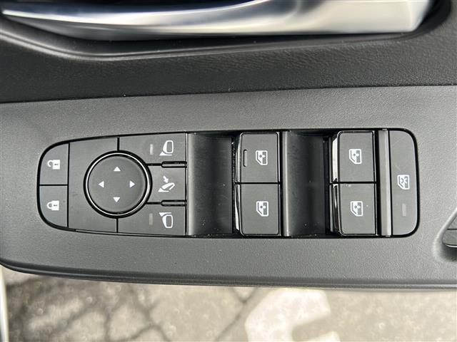 セレナ e-4ORCE オーテック 社外8インチメモリーナビゲーションCD DVD フルセグTV Bluetooth 全方位カメラ ETC プロパイロット レーンキープアシスト オートマチックハイビーム ブラインドスポットモニター(24枚目)