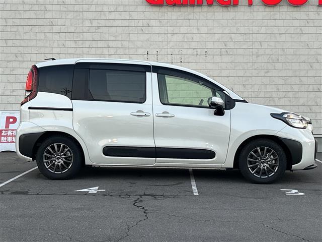 シエンタ ハイブリッドＧ　純正８インチディスプレイオーディオ　バックカメラ　ビルトインＥＴＣ　プリクラッシュセーフティ　オートマチックハイビーム　レーダークルーズコントロール　レーンキープアシスト　ブラインドスポットモニター（29枚目）