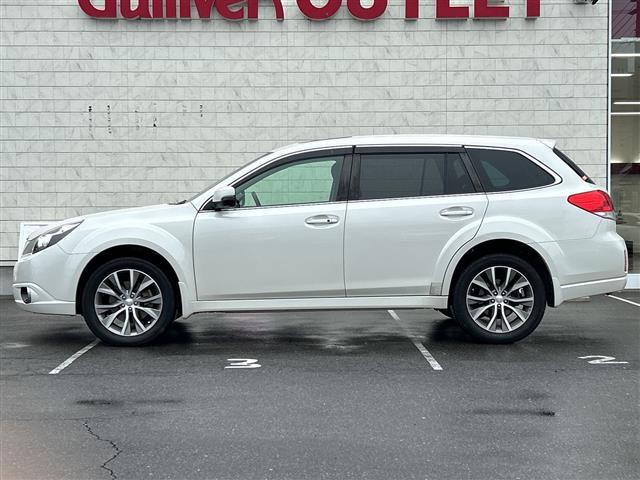 レガシィアウトバック ２．５ｉアイサイト　Ｓパッケージリミテッド　純正７インチメモリーナビゲーションＣＤ　ＤＶＤ　フルセグＴＶ　Ｂｌｕｅｔｏｏｔｈ　ＥＴＣ　サンルーフ　アイサイト　クルーズコントロール　パドルシフト　ＨＩＤヘッドライト　オートライト　フォグライト（28枚目）