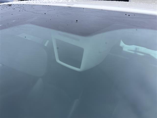 レガシィアウトバック ２．５ｉアイサイト　Ｓパッケージリミテッド　純正７インチメモリーナビゲーションＣＤ　ＤＶＤ　フルセグＴＶ　Ｂｌｕｅｔｏｏｔｈ　ＥＴＣ　サンルーフ　アイサイト　クルーズコントロール　パドルシフト　ＨＩＤヘッドライト　オートライト　フォグライト（36枚目）