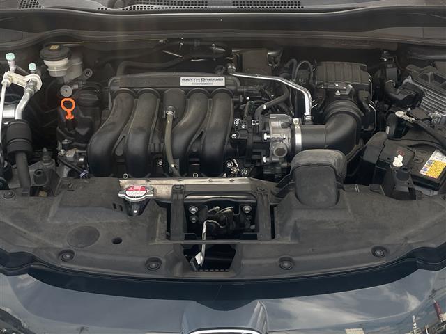 ヴェゼル Ｘ・ホンダセンシング　純正８インチＳＤナビゲーションＣＤ　ＤＶＤ　フルセグＴＶ　Ｂｌｕｅｔｏｏｔｈ　バックカメラ　ビルトインＥＴＣ　ワンオーナー　ホンダセンシング　レーダークルーズコントロール　レーンキープアシスト（17枚目）