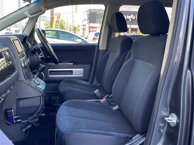 デリカＤ：５ Ｄ　パワーパッケージ　社外７インチメモリーナビゲーションＣＤ　ワンセグＴＶ　バックカメラ　ＥＴＣ　クルーズコントロール　両側パワースライドドア　パドルシフト　シートヒーター（Ｄ／Ｎ）　横滑り防止装置　ＨＩＤヘッドライト（25枚目）