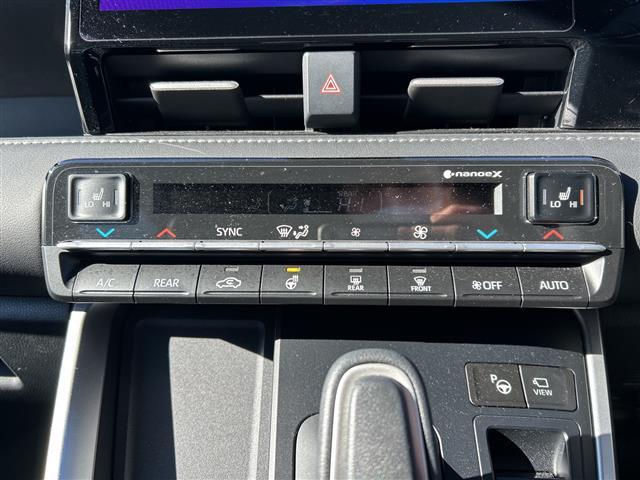 ノア ハイブリッドS-Z 純正10.5インチディスプレイオーディオCD DVD フルセグTV Bluetooth 全方位カメラ ビルトインETC2.0 プリクラッシュセーフティ レーンキープアシスト レーダークルーズ(9枚目)