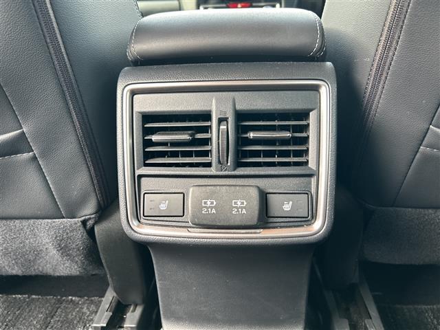 フォレスター プレミアム 純正メーカーオプションナビ Bluetooth フルセグTV バックカメラ ドライブレコーダー 純正ビルトインETC クルーズコントロール 電動リアゲート シートヒーター 純正フロアマット 社外アルミ(23枚目)