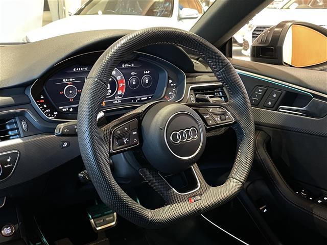 ＲＳ５スポーツバック ベースグレード（2枚目）