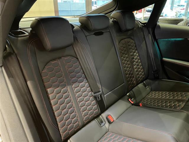 ＲＳ５スポーツバック ベースグレード（26枚目）