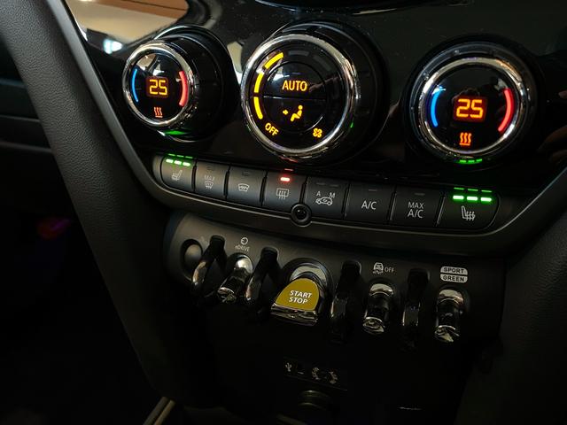 MINI クーパーS E クロスオーバー オール4 PEPPERパッケージ バックカメラ リアPDC MINIエキサイトメントPKG 純正HDDナビ USB/Bt ACC シートヒーター オートマチックテールゲート ETC 社外ドラレコ 禁煙車(18枚目)