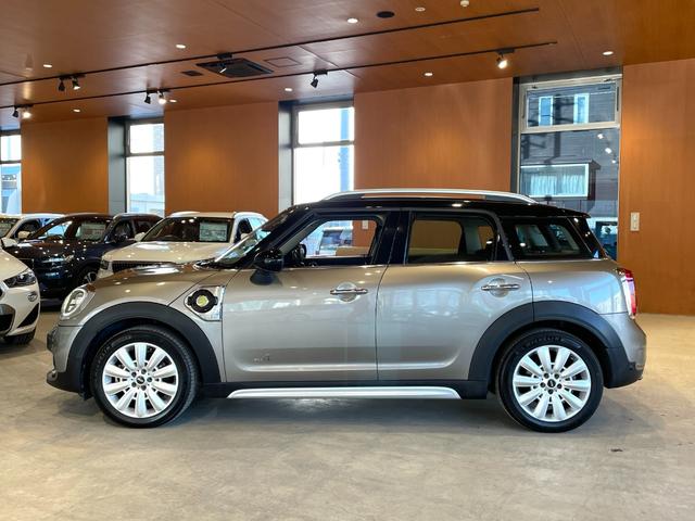 MINI クーパーS E クロスオーバー オール4 PEPPERパッケージ バックカメラ リアPDC MINIエキサイトメントPKG 純正HDDナビ USB/Bt ACC シートヒーター オートマチックテールゲート ETC 社外ドラレコ 禁煙車(40枚目)