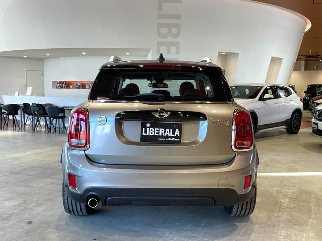 MINI クーパーS E クロスオーバー オール4 PEPPERパッケージ バックカメラ リアPDC MINIエキサイトメントPKG 純正HDDナビ USB/Bt ACC シートヒーター オートマチックテールゲート ETC 社外ドラレコ 禁煙車(42枚目)