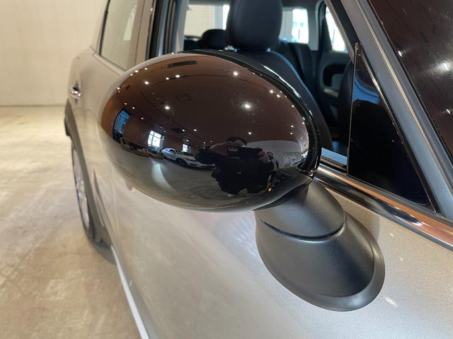 MINI クーパーS E クロスオーバー オール4 PEPPERパッケージ バックカメラ リアPDC MINIエキサイトメントPKG 純正HDDナビ USB/Bt ACC シートヒーター オートマチックテールゲート ETC 社外ドラレコ 禁煙車(45枚目)