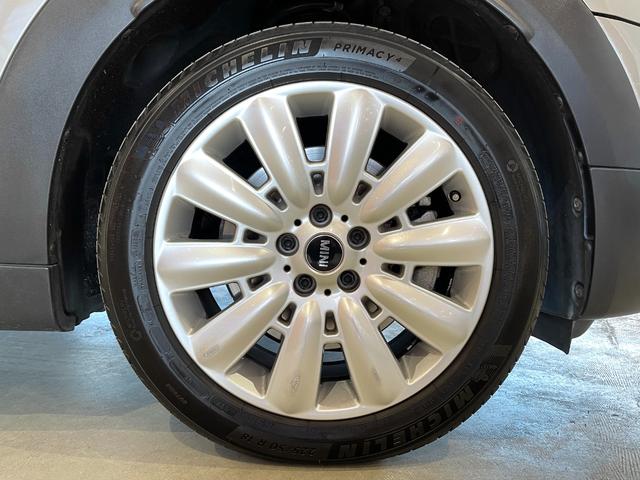 MINI クーパーS E クロスオーバー オール4 PEPPERパッケージ バックカメラ リアPDC MINIエキサイトメントPKG 純正HDDナビ USB/Bt ACC シートヒーター オートマチックテールゲート ETC 社外ドラレコ 禁煙車(55枚目)