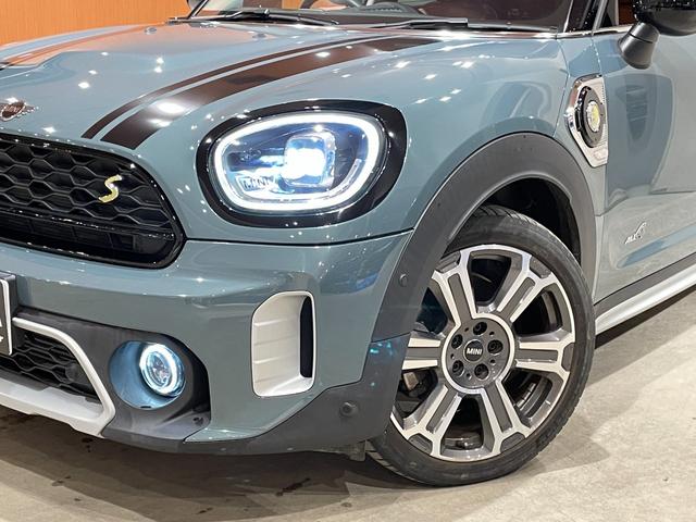 ＭＩＮＩ クーパーＳ　Ｅ　クロスオーバー　オール４　ＡＬＬ４ＴＲＩＭ　ＯＰ１９インチアロイホイール　ペッパーＰＫＧ　デジタルＰＫＧ　ブラウンレザーシート　シートヒーター　ヘッドアップディスプレイ　マルチディスプレイメーターパネル　禁煙車（40枚目）