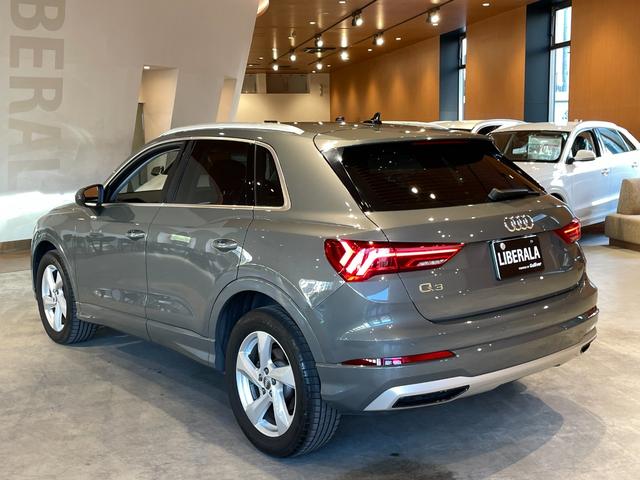 Ｑ３ ３５ＴＤＩクワトロアドバンスド　ワンオーナー　ベーシックＰＫＧ　アシスタンスＰＫＧ　テクノロジーＰＫＧ　ＴＶチューナー　ＡＣＣ　サイドアシスト　３６０°カメラ　シートヒーター　ワイヤレスチャージング　電動リアゲート　禁煙車（42枚目）