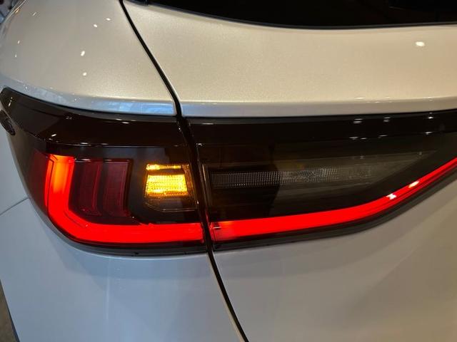 ＬＢＸ リラックス　ワンオーナー　ヘッドアップディプレイ　Ｌｅｘｕｓ　Ｔｅａｍｍａｔｅ　Ａｄｖａｎｃｅｄ　Ｄｒｉｖｅ　Ｌｅｘｕｓ　Ｔｅａｍｍａｔｅ　Ａｄｖａｎｃｅｄ　Ｐａｒｋ　前後純正ドラレコ　茶革シート　シートヒーター（54枚目）