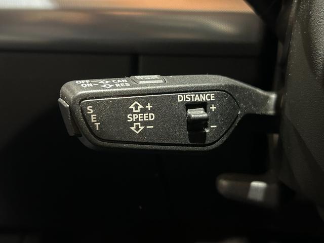 Ｑ５ ４０ＴＤＩクワトロ　スポーツ　ラグジュアリーＰＫＧ　アシスタンスＰＫＧ　マトリクスＬＥＤヘッドライトＰＫＧ　パーシャルレザー　シートヒーター　バーチャルコックピット　純正メモリナビ　フルセグＴＶ　３６０°カメラ　禁煙車（10枚目）