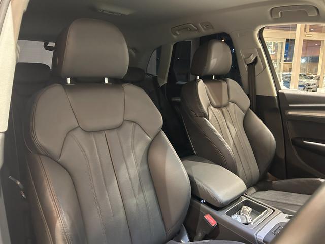 Ｑ５ ４０ＴＤＩクワトロ　スポーツ　ラグジュアリーＰＫＧ　アシスタンスＰＫＧ　マトリクスＬＥＤヘッドライトＰＫＧ　パーシャルレザー　シートヒーター　バーチャルコックピット　純正メモリナビ　フルセグＴＶ　３６０°カメラ　禁煙車（22枚目）