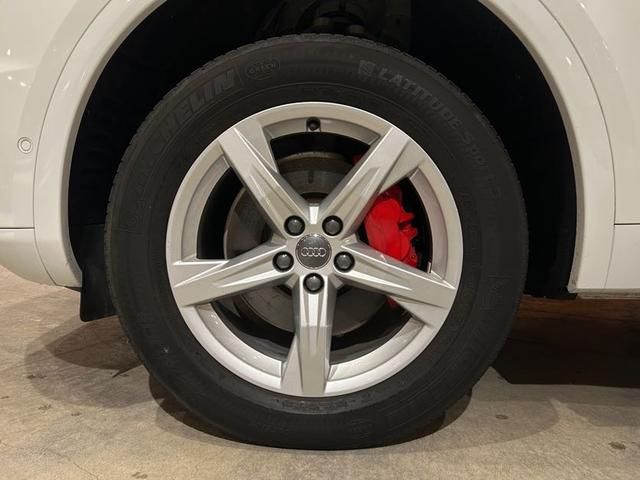 Ｑ５ ４０ＴＤＩクワトロ　スポーツ　ラグジュアリーＰＫＧ　アシスタンスＰＫＧ　マトリクスＬＥＤヘッドライトＰＫＧ　パーシャルレザー　シートヒーター　バーチャルコックピット　純正メモリナビ　フルセグＴＶ　３６０°カメラ　禁煙車（58枚目）