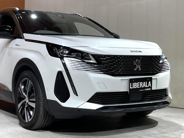 ３００８ ＧＴハイブリッド４　パノラミックサンルーフ　レザーＰＫＧ　本革シート　シートヒーター　純正メモリナビ　３６０°カメラ　パーキングアシスト　ＡＣＣ　レーンキープアシスト　ブラインドスポットアシスト　パワーテールゲート（41枚目）