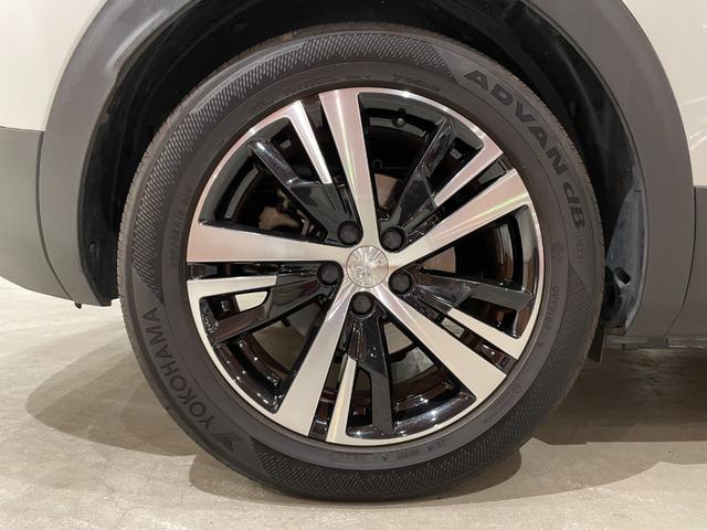 ３００８ ＧＴハイブリッド４　パノラミックサンルーフ　レザーＰＫＧ　本革シート　シートヒーター　純正メモリナビ　３６０°カメラ　パーキングアシスト　ＡＣＣ　レーンキープアシスト　ブラインドスポットアシスト　パワーテールゲート（55枚目）